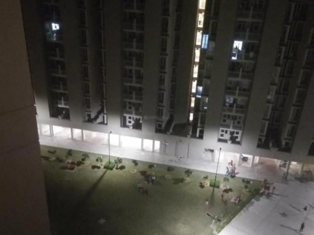 2 BHK Apartment in Sector 102 for rent Gurgaon. The reference number is 9539528