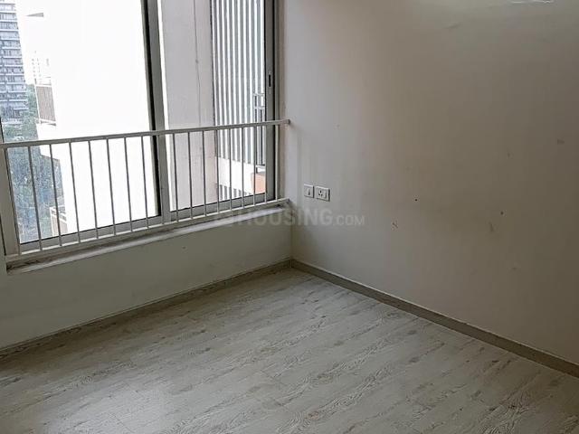 2 BHK Apartment in Sector 102 for resale Gurgaon. The reference number is 19445831