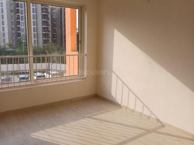2 BHK Apartment in Sector 102 for resale Gurgaon. The reference number is 19972559