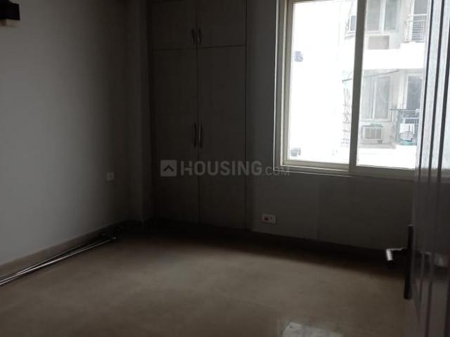 2 BHK Apartment in Sector 107 for rent Noida. The reference number is 18541931