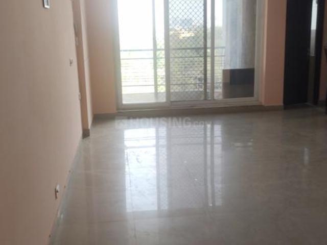 2 BHK Apartment in Sector 107 for rent Noida. The reference number is 20029655