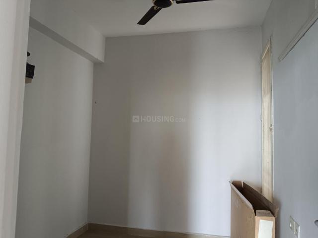 2 BHK Apartment in Sector 107 for rent Noida. The reference number is 20229401