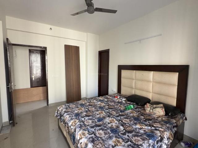 2 BHK Apartment in Sector 107 for rent Noida. The reference number is 20366778