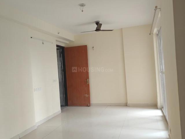 2 BHK Apartment in Sector 107 for rent Noida. The reference number is 20305297