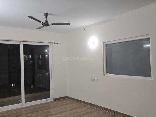 2 BHK Apartment in Sector 107 for rent Noida. The reference number is 20547064