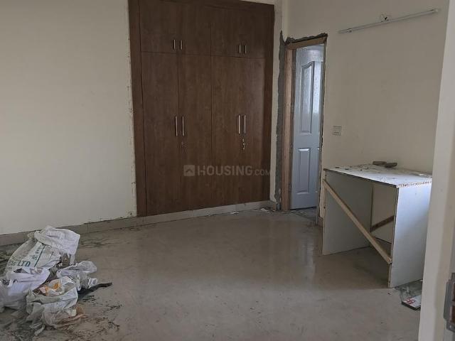 2 BHK Apartment in Sector 107 for rent Noida. The reference number is 20501509