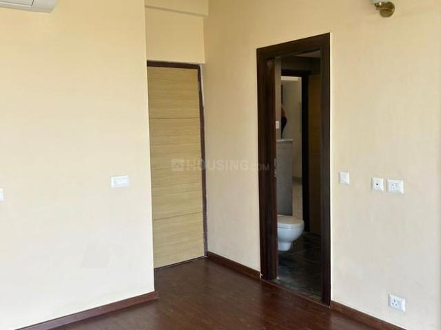 2 BHK Apartment in Sector 107 for resale Gurgaon. The reference number is 17250281