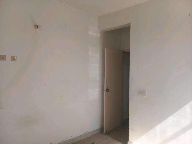 2 BHK Apartment in Sector 107 for resale Gurgaon. The reference number is 19576967