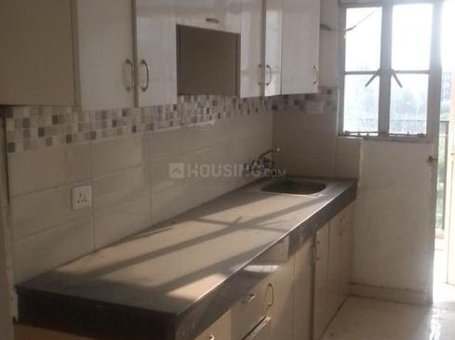 2 BHK Apartment in Sector 107 for resale Gurgaon. The reference number is 20617837