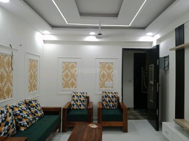 2 BHK Apartment in Sector 104 for rent Noida. The reference number is 18104154