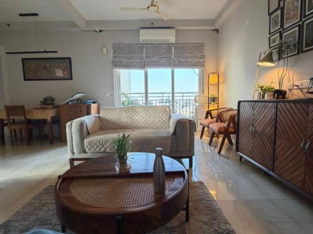2 BHK Apartment in Sector 104 for resale Noida. The reference number is 19276978