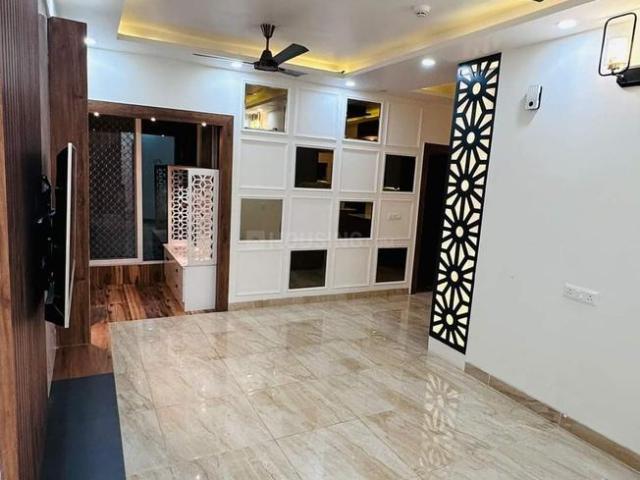 2 BHK Apartment in Sector 102 for resale Noida. The reference number is 20635873