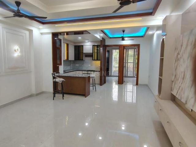 2 BHK Apartment in Sector 104 for resale Noida. The reference number is 20745866