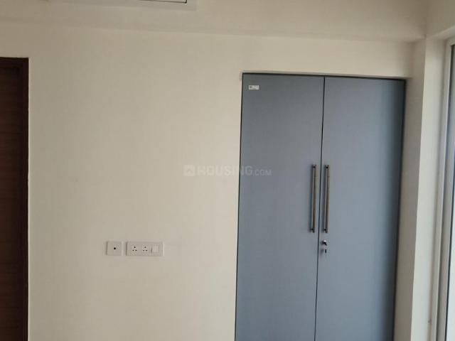 2 BHK Apartment in Sector 106 for rent Gurgaon. The reference number is 20139294