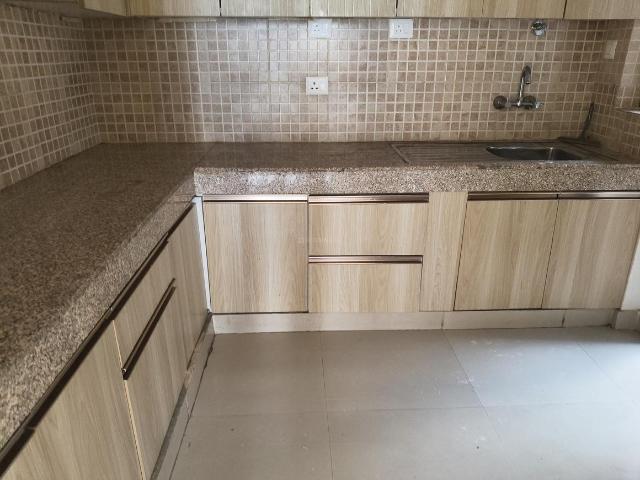 2 BHK Apartment in Sector 106 for resale Gurgaon. The reference number is 19248180