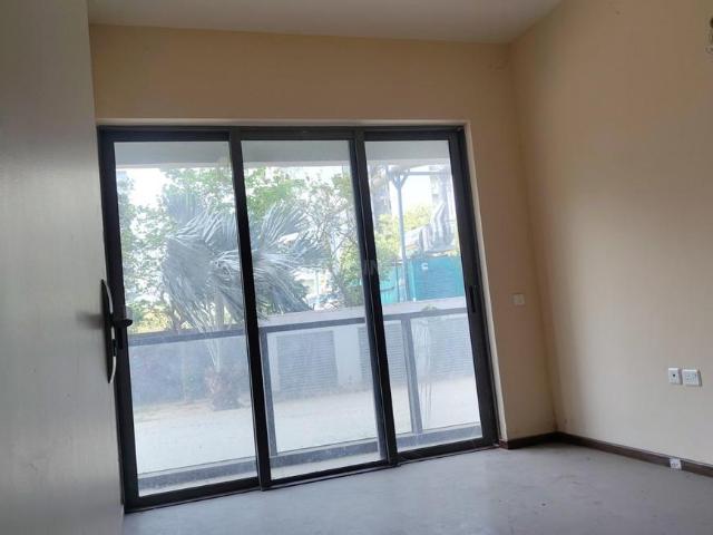2 BHK Apartment in Sector 106 for resale Gurgaon. The reference number is 20090742