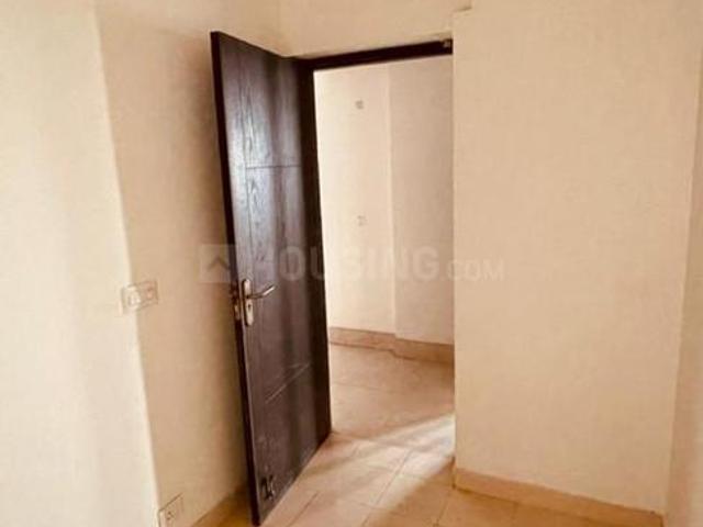 2 BHK Apartment in Sector 108 for resale Gurgaon. The reference number is 20373571