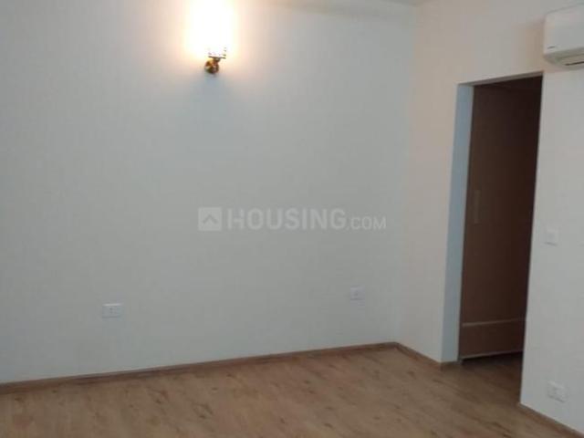2 BHK Apartment in Sector 108 for resale Gurgaon. The reference number is 20373696