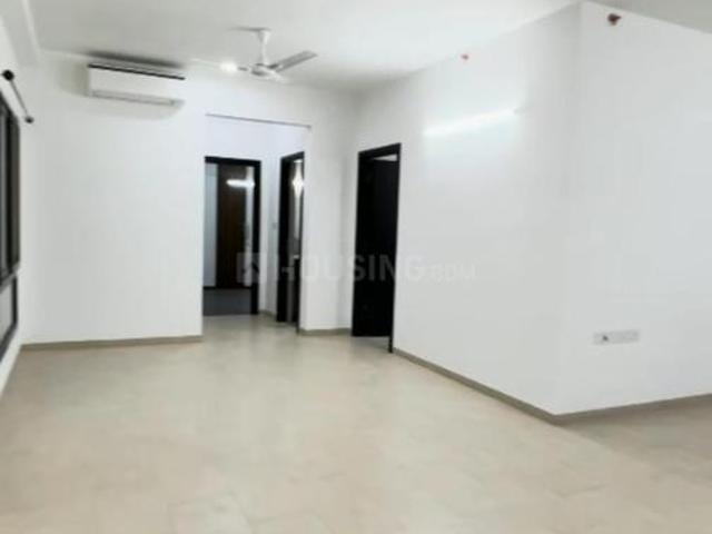 2 BHK Apartment in Sector 109 for resale Gurgaon. The reference number is 19299604