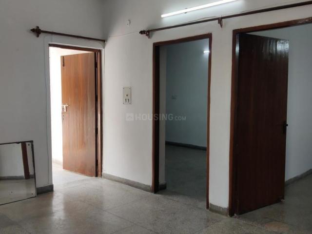 2 BHK Apartment in Sector 8 Dwarka for rent New Delhi. The reference number is 17605014
