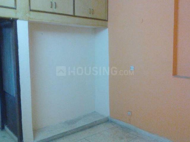 2 BHK Apartment in Sector 10 Dwarka for rent New Delhi. The reference number is 20266439