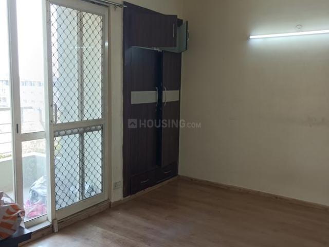 2 BHK Apartment in Sector 110 for rent Noida. The reference number is 14589375