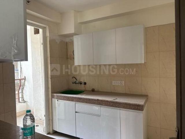 2 BHK Apartment in Sector 110 for rent Noida. The reference number is 20063074