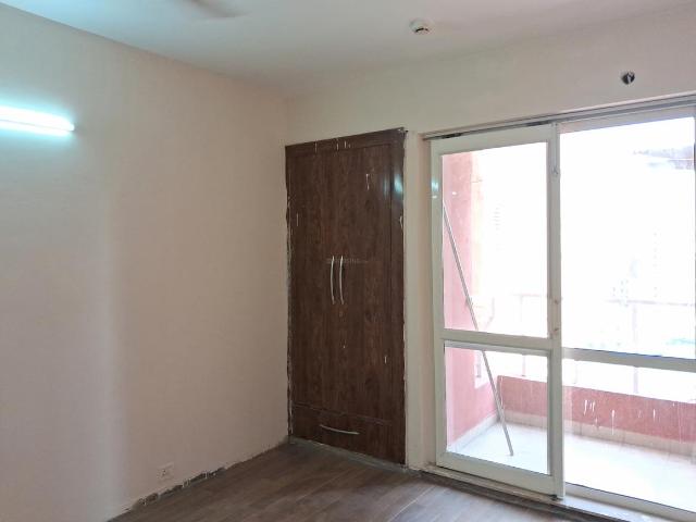 2 BHK Apartment in Sector 110 for rent Noida. The reference number is 20457066