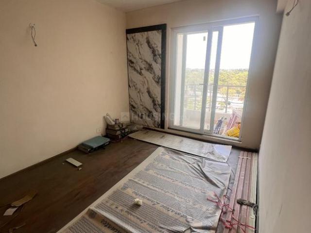 2 BHK Apartment in Sector 110 for rent Noida. The reference number is 20405762