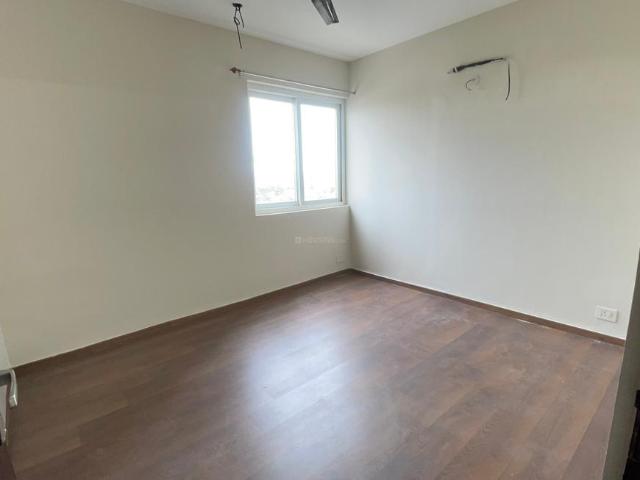 2 BHK Apartment in Sector 110 for rent Noida. The reference number is 20568372