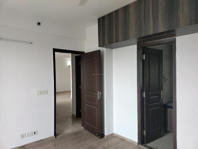2 BHK Apartment in Sector 110 for rent Noida. The reference number is 20613659