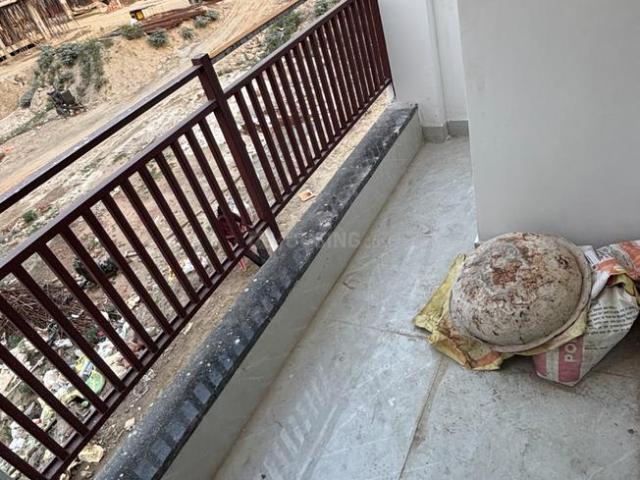 2 BHK Apartment in Sector 110 for resale Noida. The reference number is 20496783