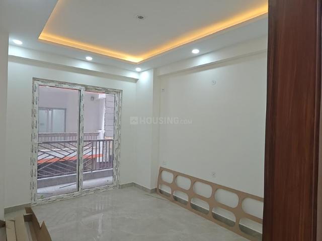 2 BHK Apartment in Sector 110 for resale Noida. The reference number is 20676457