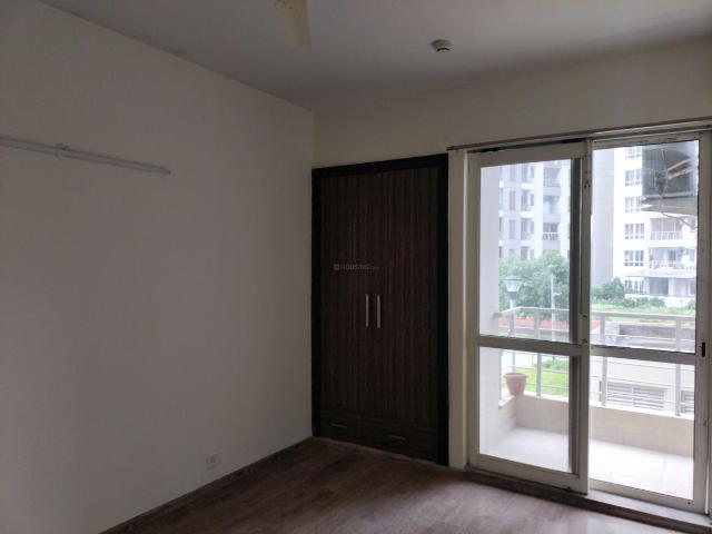 2 BHK Apartment in Sector 110 for resale Noida. The reference number is 20743421