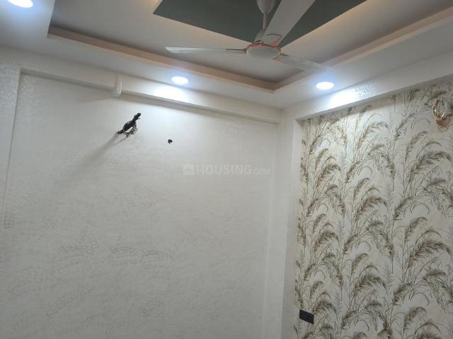 2 BHK Apartment in Sector 110 for resale Noida. The reference number is 20990081