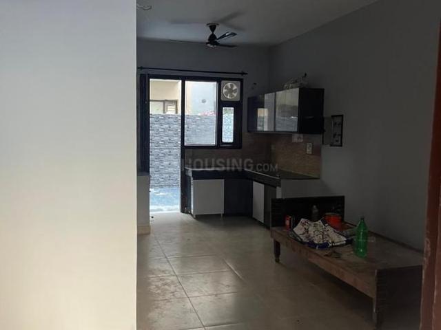 2 BHK Apartment in Sector 111 for rent Mohali. The reference number is 15361810