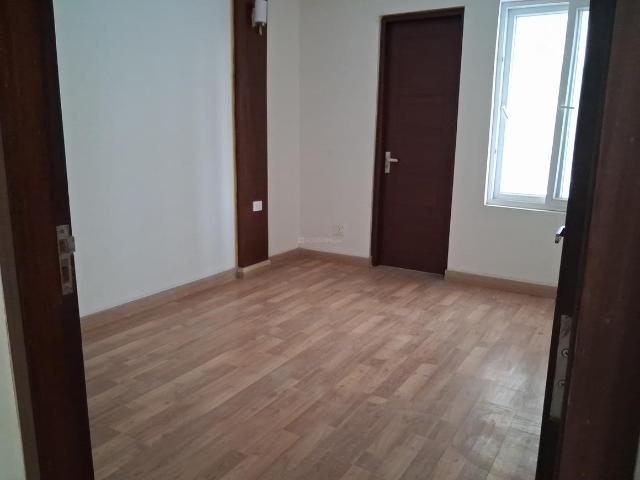 2 BHK Apartment in Sector 111 for resale Gurgaon. The reference number is 20534545