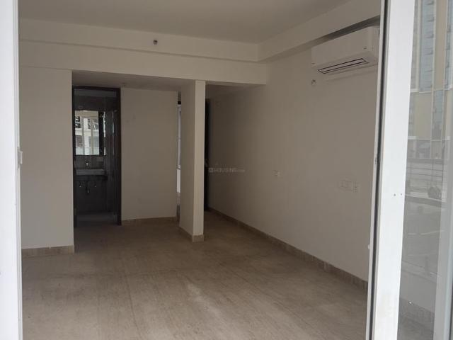 2 BHK Apartment in Sector 111 for resale Gurgaon. The reference number is 20317045
