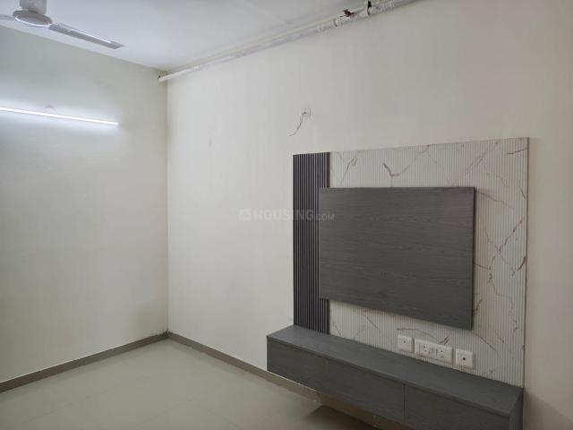2 BHK Apartment in Sector 112 for resale Gurgaon. The reference number is 19540020