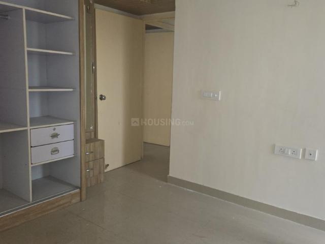 2 BHK Apartment in Sector 112 for resale Gurgaon. The reference number is 19850356