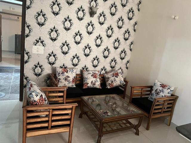 2 BHK Apartment in Sector 117 for rent Mohali. The reference number is 20908361