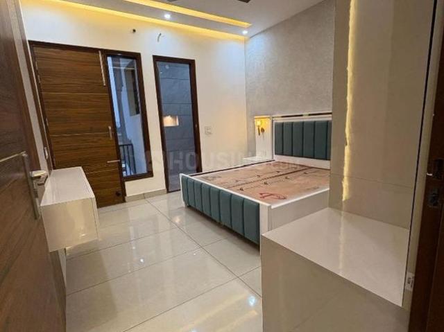 2 BHK Apartment in Sector 115 for resale Sahibzada Ajit Singh Nagar. The reference number is 17063801