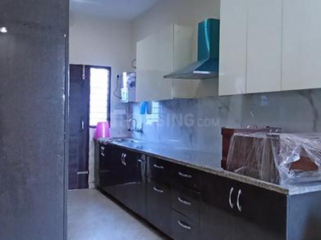 2 BHK Apartment in Sector 116 for rent Mohali. The reference number is 18250998