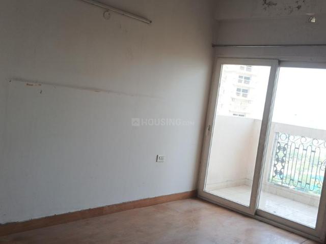 2 BHK Apartment in Sector 118 for rent Noida. The reference number is 20038395
