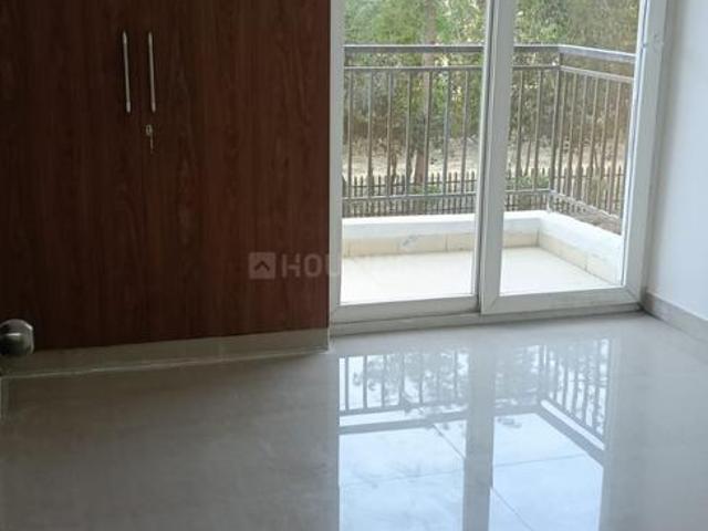 2 BHK Apartment in Sector 119 for rent Noida. The reference number is 19821819
