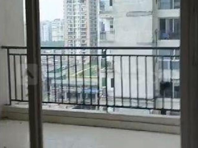 2 BHK Apartment in Sector 119 for rent Noida. The reference number is 20599039