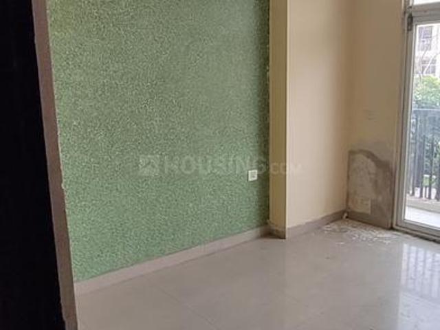 2 BHK Apartment in Sector 119 for rent Noida. The reference number is 20712055