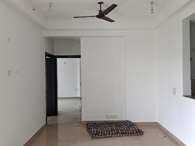 2 BHK Apartment in Sector 119 for resale Noida. The reference number is 20200704