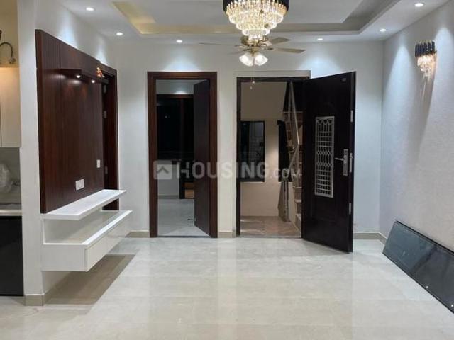 2 BHK Apartment in Sector 121 for resale Noida. The reference number is 20896464