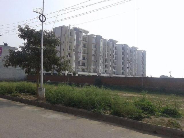 2 BHK Apartment in Sector 127 for rent Mohali. The reference number is 20991475